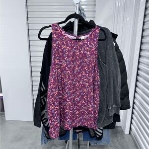 Old Navy | Burgundy Floral Sleeveless Top | size XXL